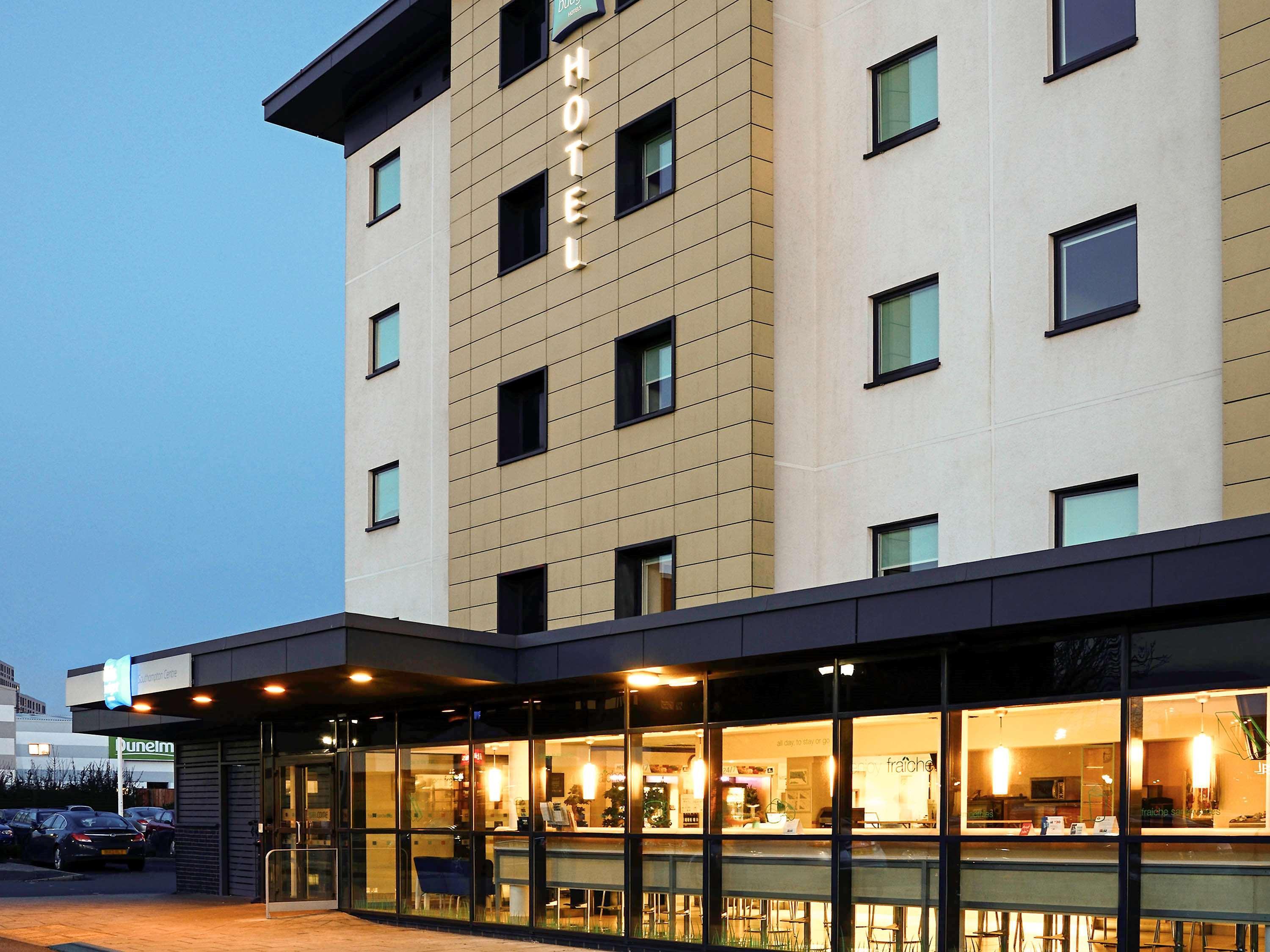 Ibis Budget Southampton Centre Экстерьер фото