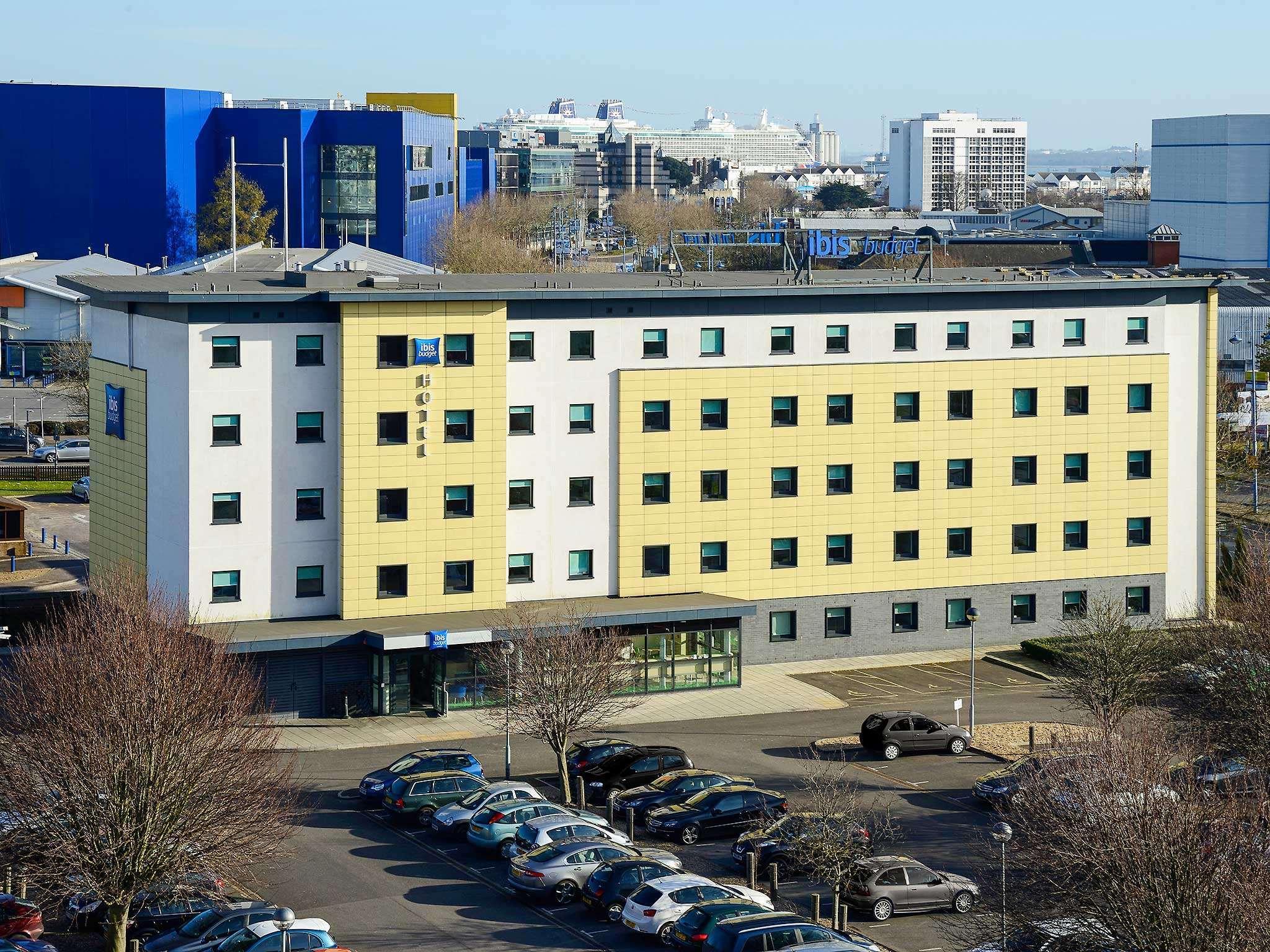 Ibis Budget Southampton Centre Экстерьер фото