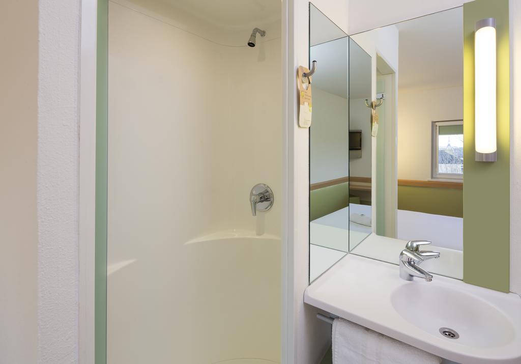 Ibis Budget Southampton Centre Экстерьер фото